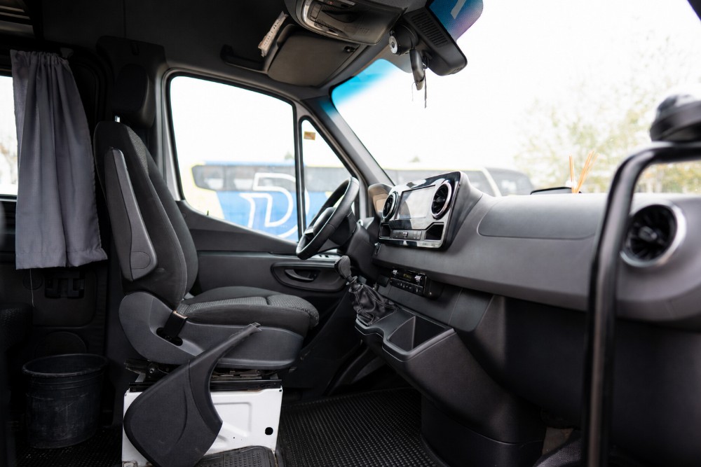 Mercedes-Benz SPRINTER 517 CDI MINIBUS — foto 10